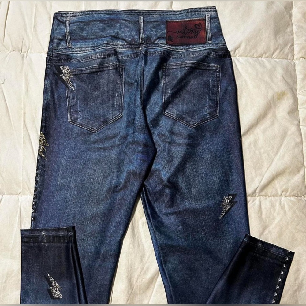 Stretch Skinny Jeans - Picture 2 of 8
